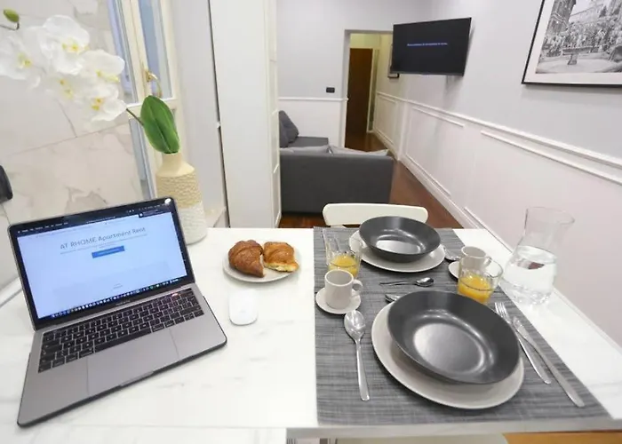 Apartment Atrhome Frattina Luxury *